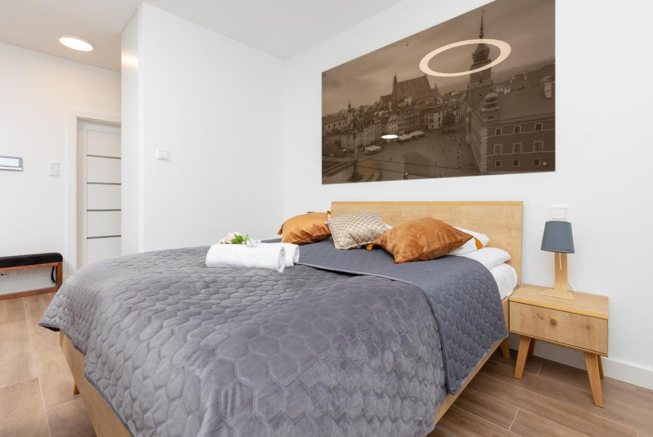 Srodmiescie Warsaw Muranow Apartments With Parking By Noclegi Renters Exterior foto
