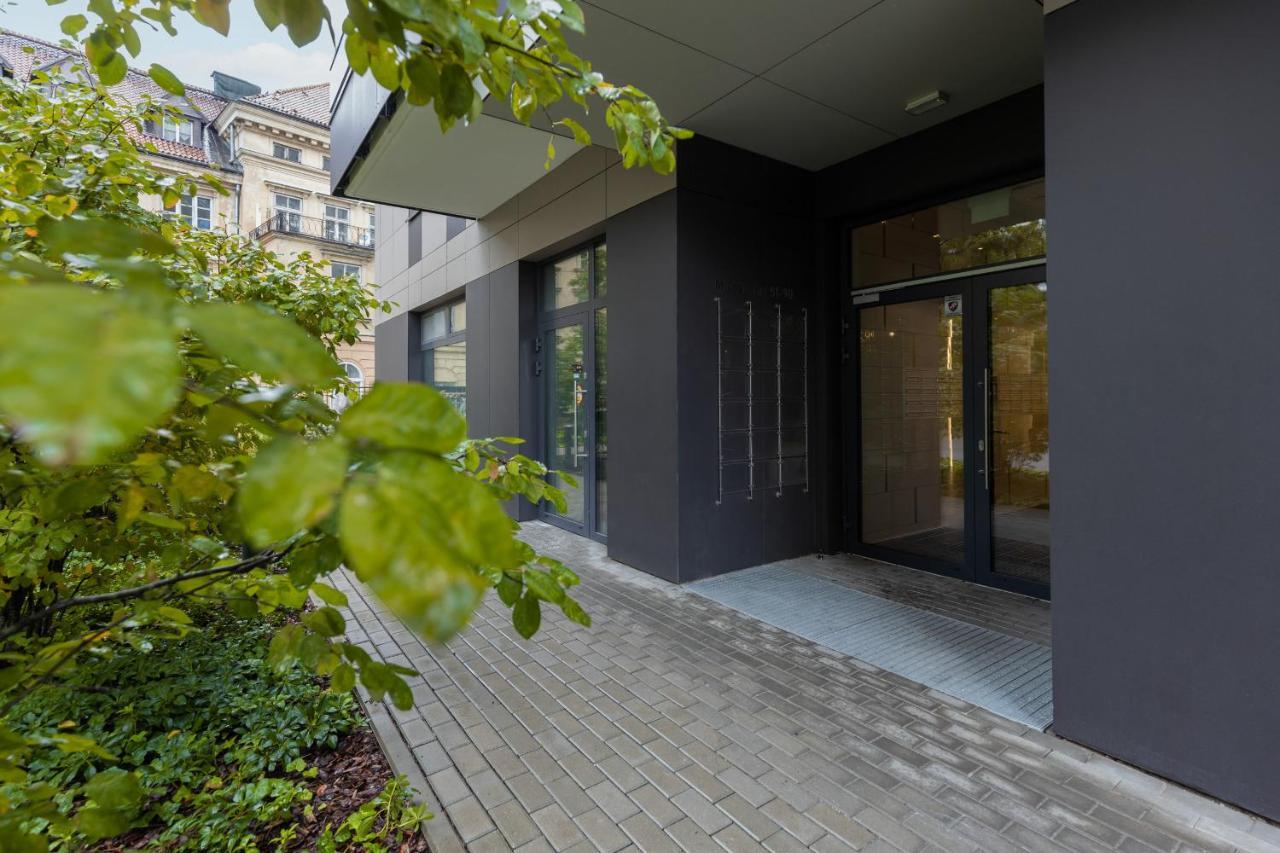 Srodmiescie Warsaw Muranow Apartments With Parking By Noclegi Renters Exterior foto