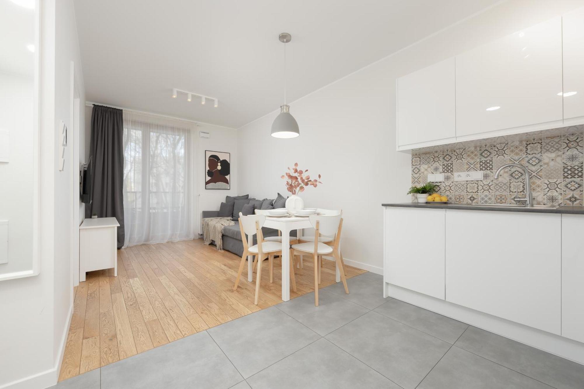Srodmiescie Warsaw Muranow Apartments With Parking By Noclegi Renters Exterior foto
